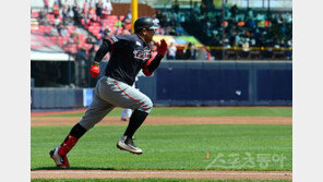 “기록에는 관심없다” 돌아온 김태균의 팀 퍼스트