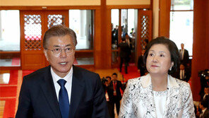 ‘왕실장’ 대신 ‘영실장’… 내각에 군림하던 청와대 힘뺀다