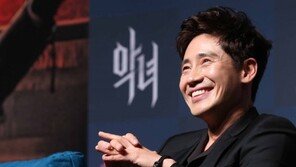 [동아포토]신하균, 칸이 반한 미소