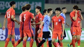 [현장리포트] ‘무제한 교체’ 허용한 우루과이전…왜?