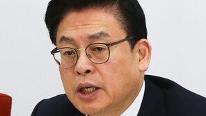 [속보]한국당 비대위, 바른정당 탈당파 13명 복당 승인·친박 징계 해제