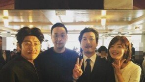 “조승우 팔짱끼고”…한선화, 안세하 결혼식 참석