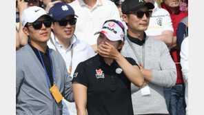 고3 엄마 마음이 이럴까…가슴 졸이는 스윙코치들