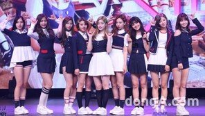 [동아포토]베일벗은 트와이스