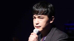 [동아포토]이수 솔로앨범 'inhale' 발매 기념 음감회