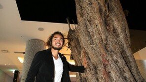 [Q매거진]야구선수를 꿈꾸던 소년… 희귀식물 찾는 ‘플랜트 헌터’가 되다 