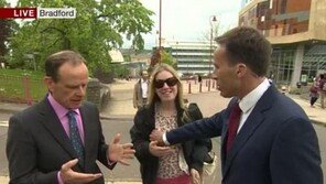 생방송 방해 女 막으려다 가슴을… 방송 앵커 ‘나쁜손’ 논란 