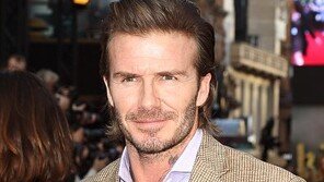 스케일 다른 외국 스타 루머…마약 파티·100억 섬 구매에 사망설까지?