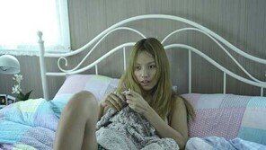 이효리 최대의 반전…‘싱어송라이터’로 돌아온다