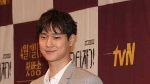 27살, 이제야 제옷 입는 고경표