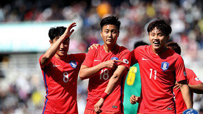 세트피스 ‘벽 넘겨라’…영상판독 ‘벽 넘어라’