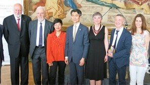 “한국 단색화 특별전, 佛관객 12만명 다녀가 깜짝”