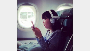 ‘옥자’ 안서현, 칸 영화제 참석 인증샷…“헤드폰 끼고, 여유”