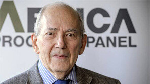 [단독]캉드쉬 IMF 前 총재 “IMF조치 가혹한 면 있었다… 한국, 과도한 시장 개입 여전”