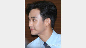 [동아포토]김수현, 빛나는 대세 배우