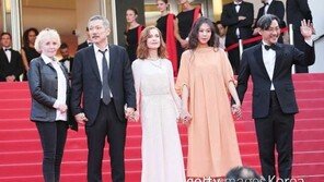 [칸&피플] 홍상수·김민희, ‘감독과 배우’의 차분한 행보