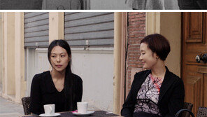 홍상수 감독-김민희 주연 ‘둘의 얘기’ 두 편에 뜨거운 관심