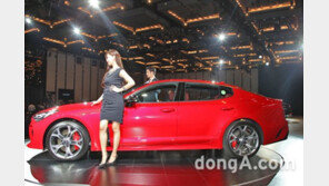 기아차, 후륜구동 세단 ‘스팅어’ 출시… 가격은 3500~4880만원