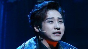 [동아포토]B1A4 신우 ‘오필리어의 죽음에 슬퍼하는 햄릿’