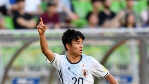 17세 사젠트, 16세 구보·세네갈 니앙, 형들과 어깨 나란히