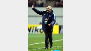 바그다드서 이라크전? 슈틸리케호 꼬인다 꼬여