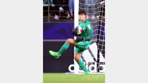 빅리거 꿈꾸는 GK 송범근