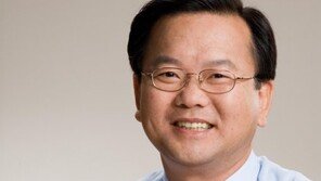 靑 “김상곤 교육 ·김부겸 행자 ·도종환 문체 내정설, 확인해 줄 수 없다”