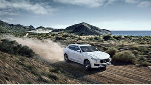 [CAR&TECH]빠르고 민첩… “한 치의 밀림도 허용 못해” 