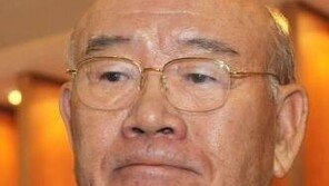 ‘전재산 29만원’ 父 둔 전재만, 유흥업소女에 초고가 시계선물…“형은 봉투 붙이는데”