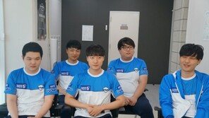 펜타스톰 인비테이셔널, 현역팀 MVP 스타크래프트 레전드를 꺽고 압승