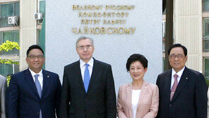 아시아 첫 차이콥스키 동상 서울사이버대 캠퍼스에 세워