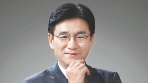 [2017 한국 경제를 움직이는 CEO]‘영유아 교육프로그램-완구’ 시너지 효과… 글로벌 기업으로 발돋움