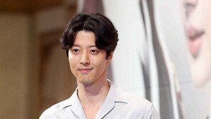 [동아포토]이동건, 예비신랑의 미소