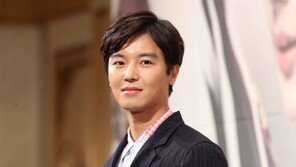 [동아포토]연우진, 훈남 매력 물씬~