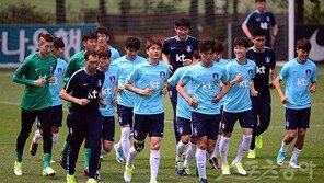 기성용 “카타르전 매우 중요…무조건 이길 것”