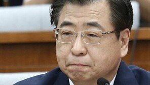 서훈 “문재인 대통령 대선후보 시절 남북정상회담 필요성 논의”