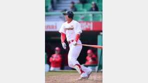 SK 김동엽, 아버지도 못한 2가지 홈런기록 달성