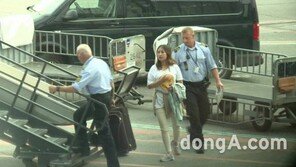 검찰, 한국행 국적기 기내서 정유라 체포…오후 3시 5분께 인천공항 도착 예정