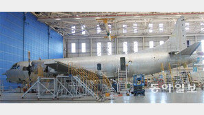 “일자리 90% 정규직으로 뽑을것”