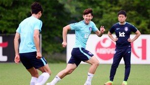 슈틸리케호 “기다려라 카타르”