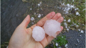 전남 담양에 최대 지름 10cm ‘우박테러’ …자동차 유리창·기와 지붕도 ‘와장창’