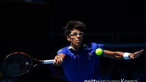 정현, 니시코리에 석패…프랑스오픈 3회전서 탈락