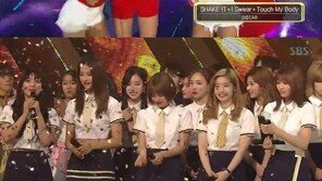 ‘인기가요’ 1위 트와이스 “씨스타 선배님들처럼 열심히 하겠다” 소감 전해