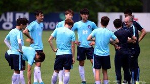 내일 이라크 평가전 올인해야하는 이유 ① 분위기 전환 ② 실전 감각 ③ 공격 조합 찾기