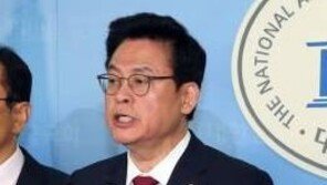 정우택 “文정부 ‘인사 참사’ 도 넘어…소통 아닌 ‘쇼(show)통’ 비판 나온다”