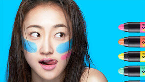 선스틱, 손에 안묻히고… 쓱 바르면 끝