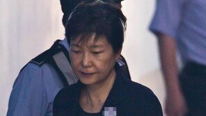 朴 측, ‘블랙리스트’ 혐의 부인 “명단 예술인 중 정부보조금 지원사례 있어”