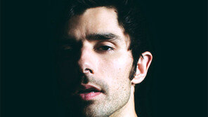 [단독]인도 전통 가무와 EDM을 접목, 동화같은 극적 무대 연출