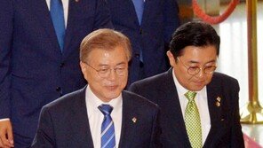 [전문]문재인 대통령 시정연설 “단 1원의 예산도 일자리와 연결되게 만들겠다”