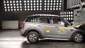 뉴 MINI 컨트리맨, 충돌시험 최고 등급 획득